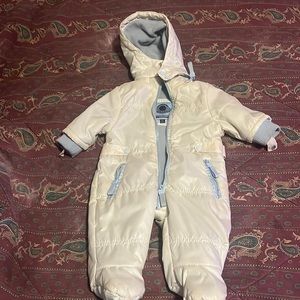 3m Snowsuit